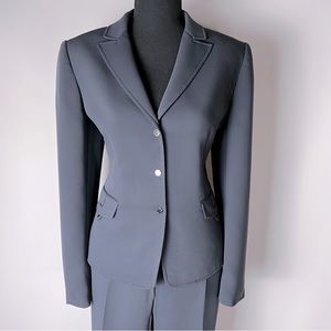 Tahari ASL's Gray Pant Formal Suit Size 8P